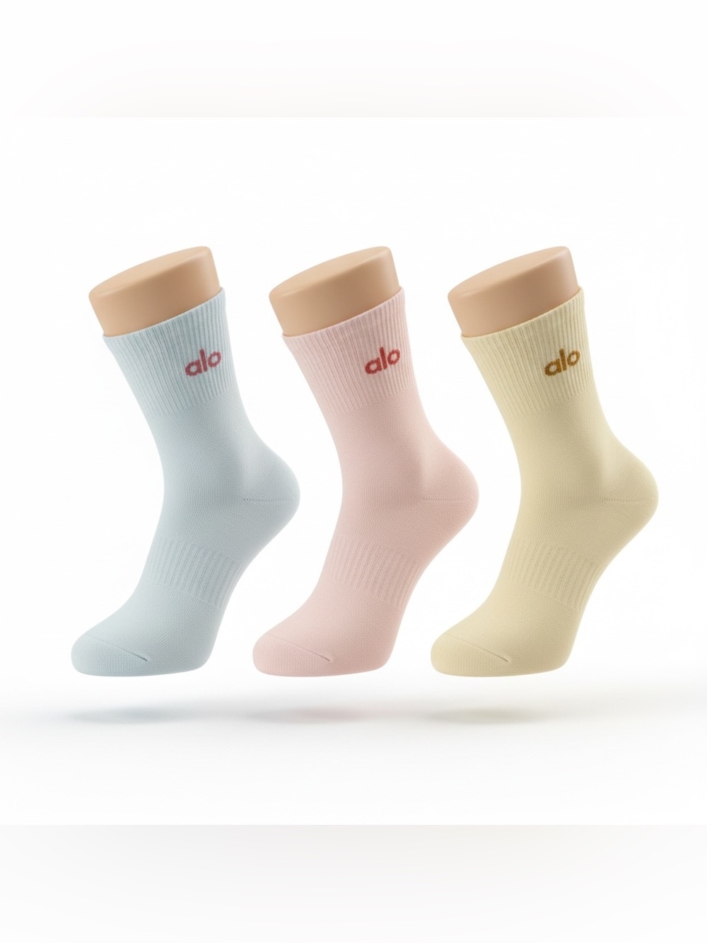 Alo womens Crew Socks - Pastel Blue, Pink & Yellow 3 pairs small to medium new